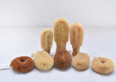 Coir brooms, mops and cleaning tools by Eco Friends, photograph 3