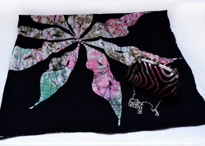 Hand-dyed batik shawls, clutches and jewellery by Suraliya Batik, photograph 2